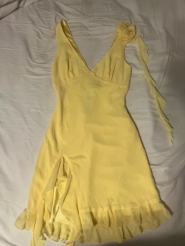 White Fox Like That Mini Dress Buttercup - Image 3