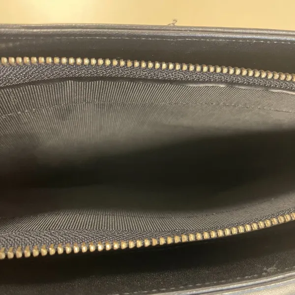 Givenchy Vintage Whip Leather Shoulder Bag - Black - Preowned - Image 10