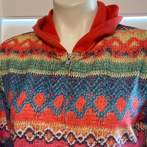 Colorful Patterned Women's Hoodie Red Size M - Image 2