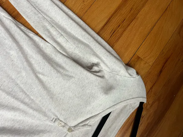 Brandy Melville Grey Long Sleeve button - Image 3