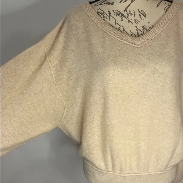 Free People ‘Love Like This’ cashmere pullover sweater L - Image 2