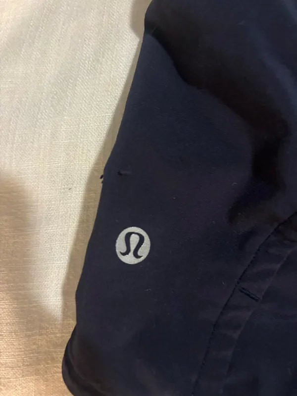 Navy Lululemon Speed Up Shorts 4" - Image 3