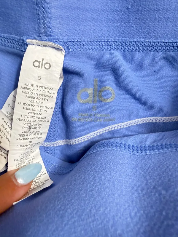 Alo Yoga Workout Set Blue - Image 4