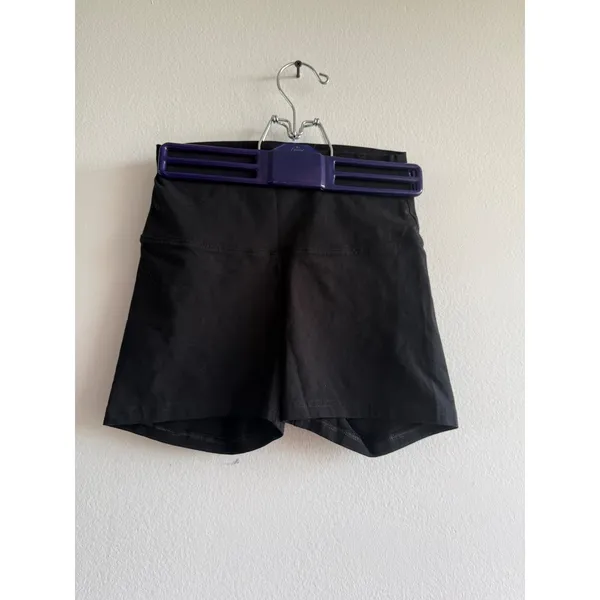 Tna‎ Aritzia Womens Black High Waisted Athletic Bike Shorts Size S 2579 - Image 3