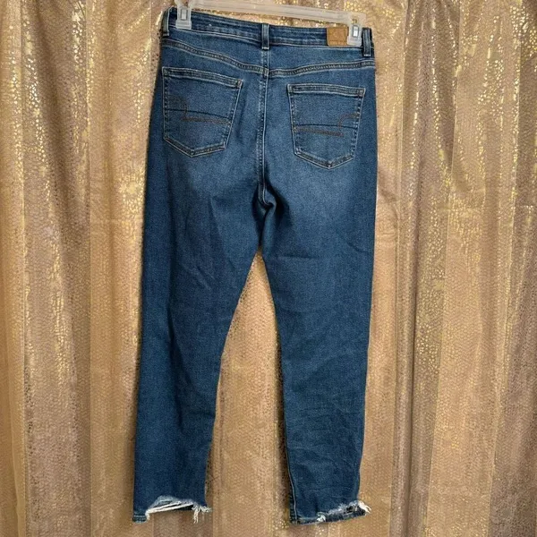 American Eagle Dark Wash Stretch Ripped Mom Jeans Size 6 Regular - Image 2
