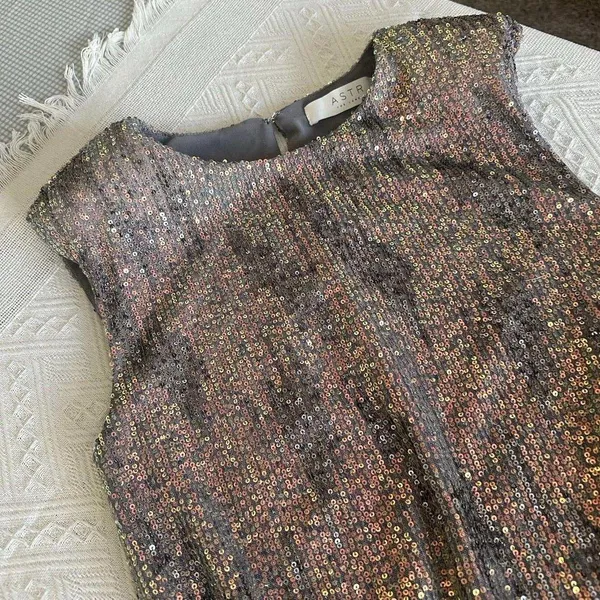 Women’s Astr The Label Hollywood Sequin Bodysuit Sz XS Extra Small Grey/Pink - Image 14