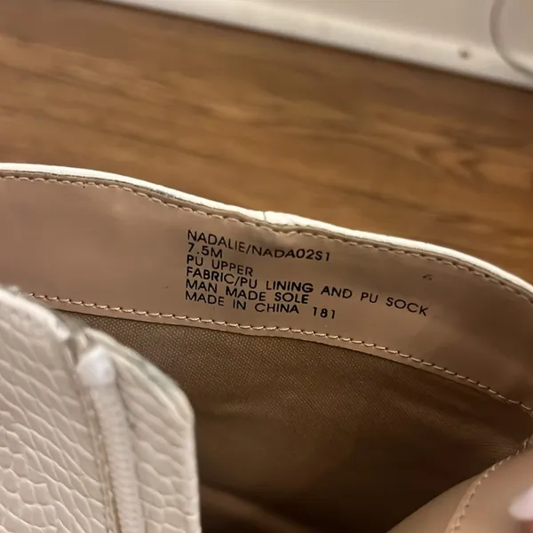 Steve Madden White booties size 7.5 - Image 5