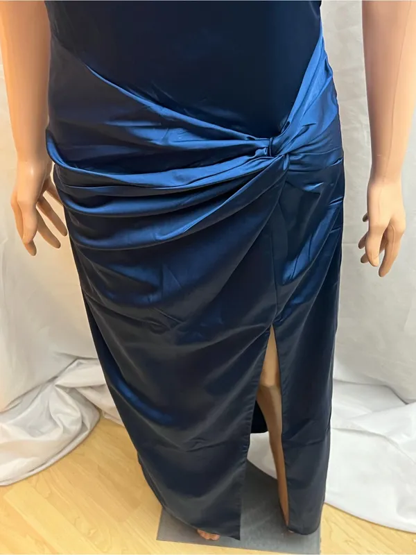 Abercrombie & Fitch Navy Satin Maxi Dress Open Back Ruched Slit Size S Tall - Image 5