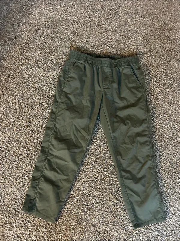 Tommy Hilfiger olive green Cargo Pants Women’s Size small‎ petite baddie fall - Image 3