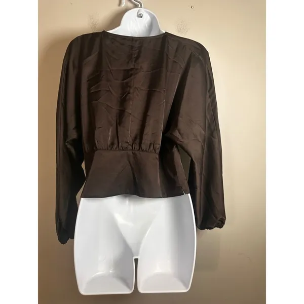 Banana‎ Republic Brown Satin Cropped Blousant-Sleeve Blouse Costa Coffee 10 FA23 - Image 5