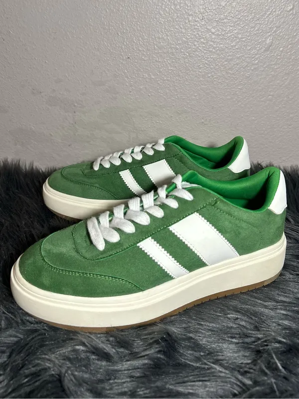 Madden Girl Y2K Navida Sneaker Green Platform White Strip Sneakers Size 9 - Image 5
