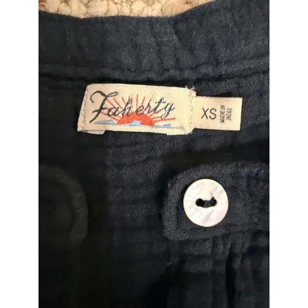 Faherty Desmond Dream Cotton Gauze Top Navy XS Organic Cotton Minimalist - Image 4