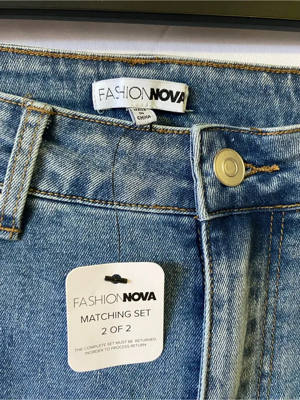 Women Wide Leg Blue Jeans - Image 5