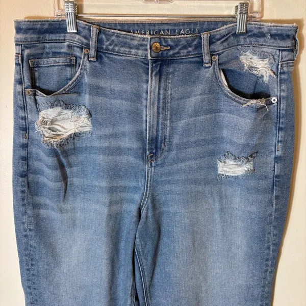 American Eagle Mom Straight Jean Size 18 Medium Blue - Image 2