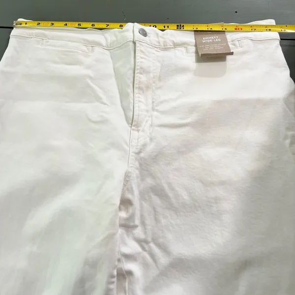 NWT Madewell The Emmett Wide-Leg Crop Jean: Welt Pocket Edition NO602 Tile White - Image 7