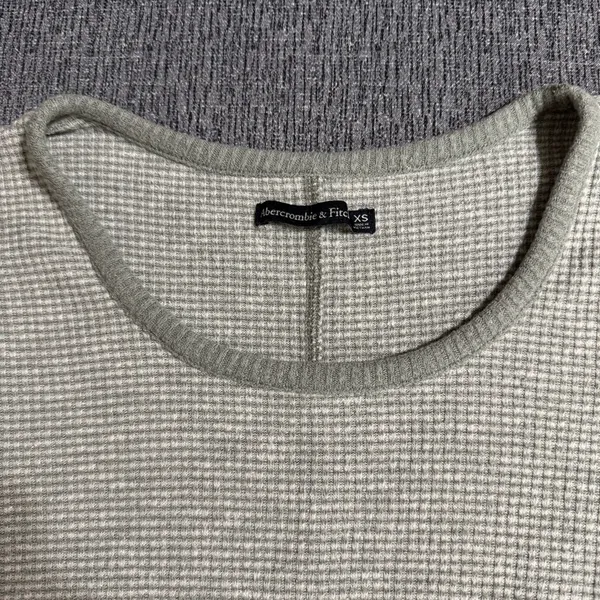 Abercrombie & Fitch Women’s Top - Image 2