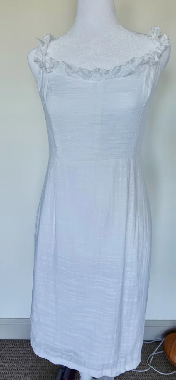 Off-The-Shoulder Florez Petal & Pup Midi Dress - Image 2