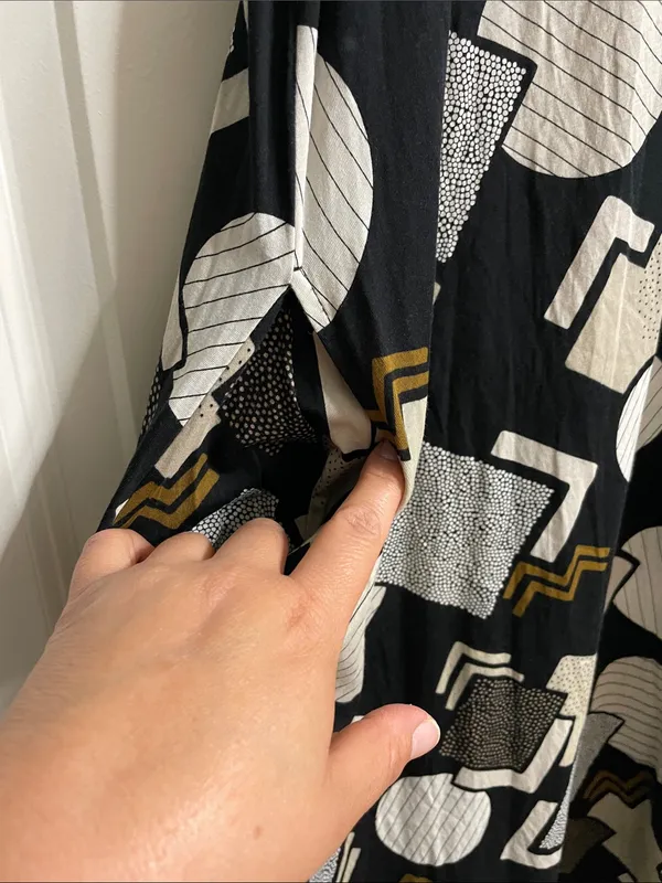 Gudrun Sjodén Sleeveless Black Midi Dress With Abstract Geometric Print Size L - Image 4