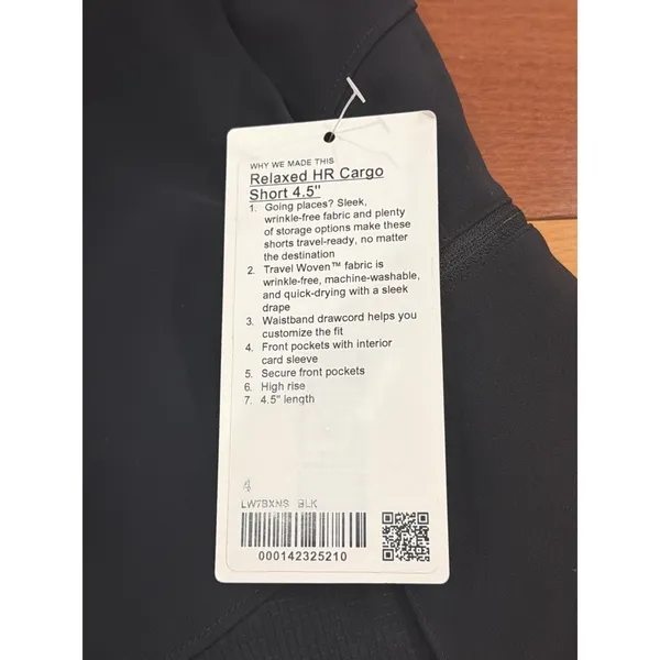 NWT Lululemon Relaxed HR Cargo Short Womens Black Travel Woven High Rise 4.5" 4 - Image 2