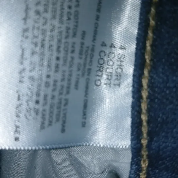 Old Navy 4S 29x29 Curvy Profile Mid-Rise Jeans - Image 2