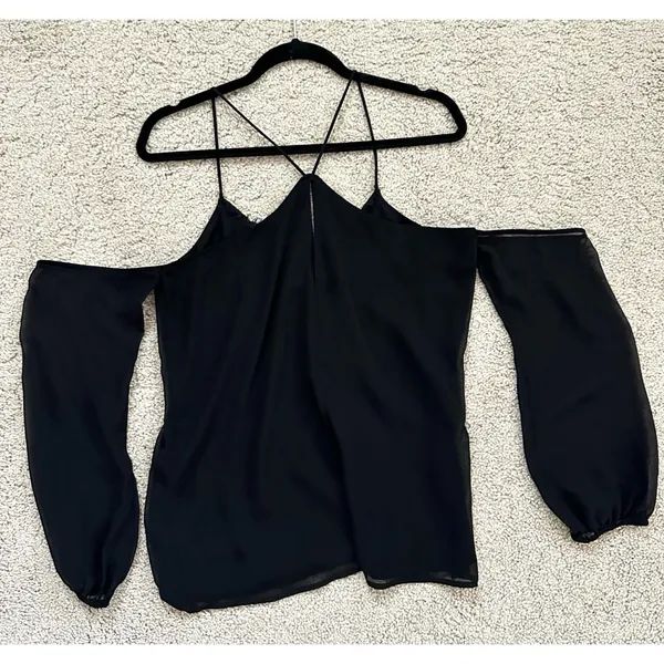 Express Chiffon Strappy Lace Cold Shoulder Blouse - Image 3