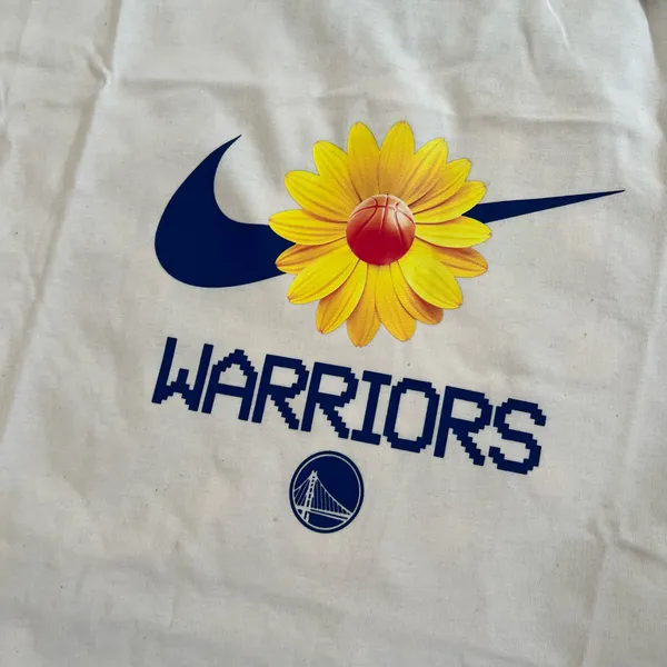 NWT NIKE Golden State Warriors Courtside NBA Boxy Tee - Image 3