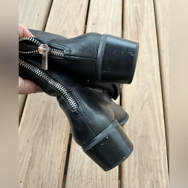 Genuine leather boots 🖤🖤 Black Size 7 - Image 3