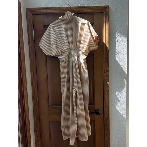 EXQUISE The Tobie Button-Front Cropped Pleated Jumpsuit in Natural Size Medium - Image 10