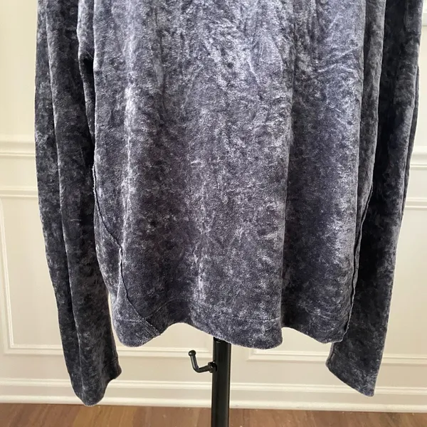 We The Free People Crushed Velvet Sweatshirt Dark Grey M - Image 4