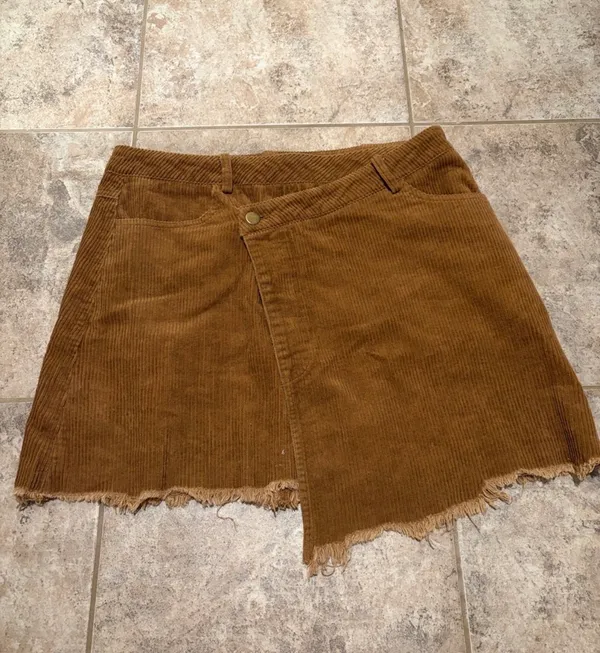 VICI Corduroy Mini Wrap Skirt - Image 4