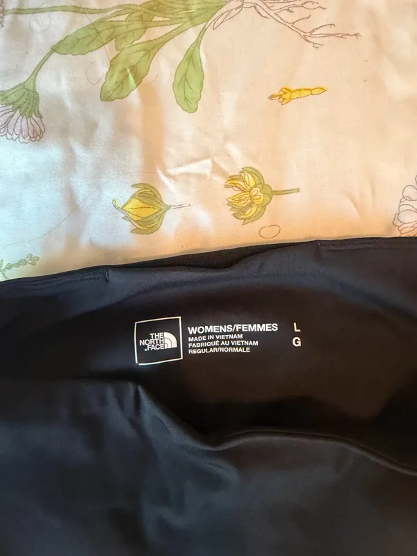North Face Leggings  - Image 5