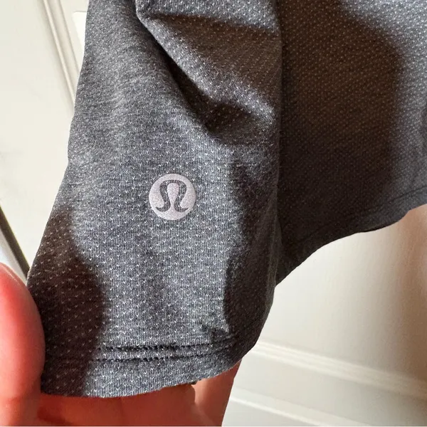 Lululemon Mile Maker Run Crew Graphic Mesh Short-Sleeve Shirt. NWT Size Large. - Image 5