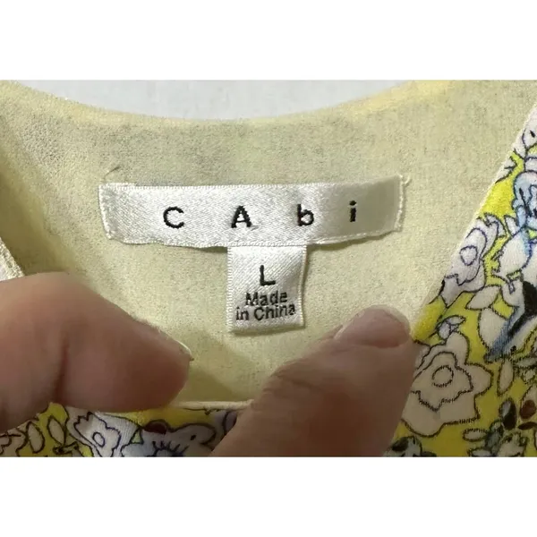 Cabi Yellow‎ Floral camisole top Size L - Image 2