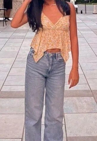 Tilly’s Floral Top - Image 4
