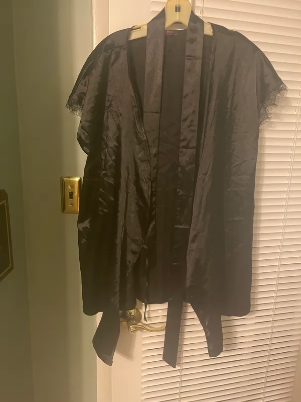 Kimono Style Robe Black Size M - Image 3