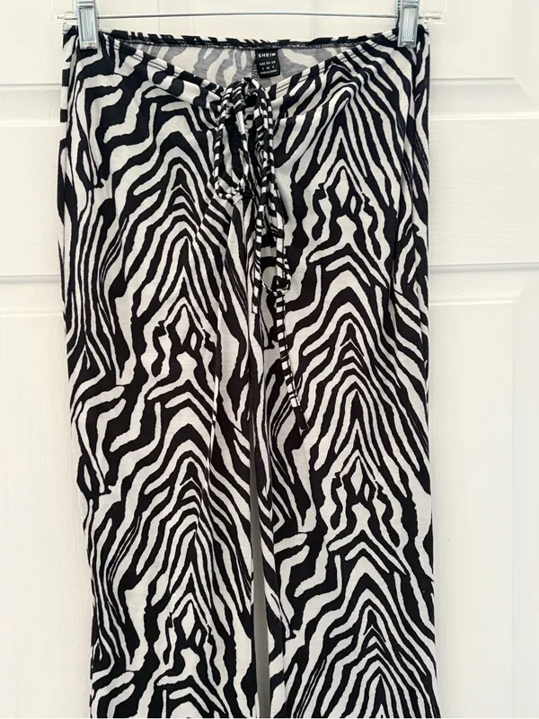 SHEIN Black and White Zebra Print Wide Leg Pants - Image 2