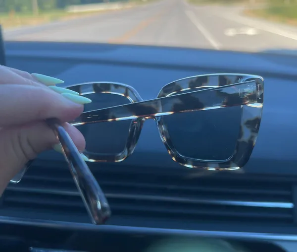 Sunglasses Brown - Image 2