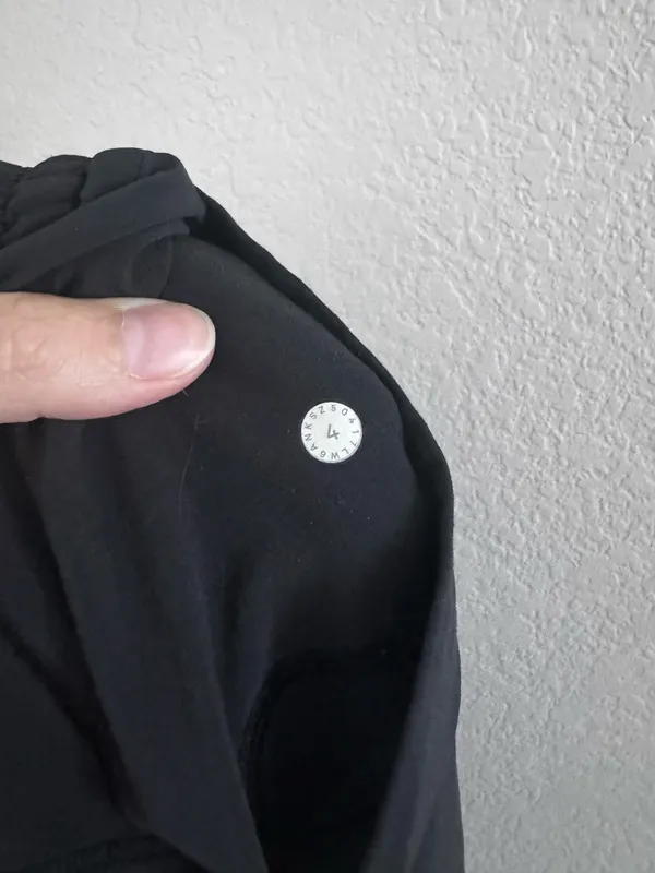 Lululemon Final Play Crop *23” 4 Black - Image 8