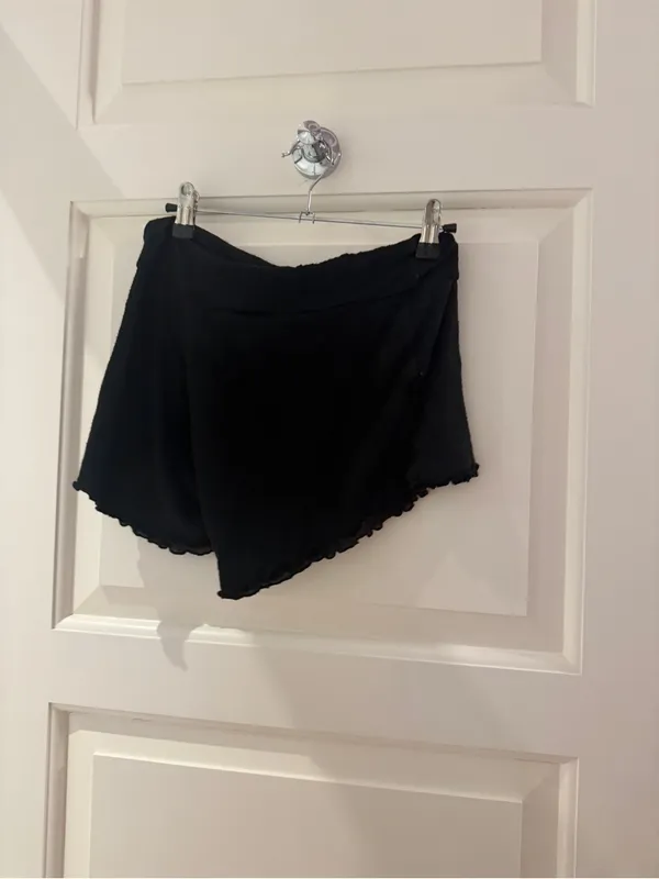 Women’s Black Shorts with Ruffle Hem and Drawstring - Image 2
