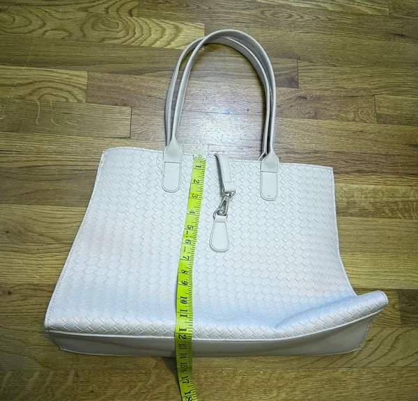 Light Gray Basket Weave Faux Leather Tote Purse Carry on Travel Everyday Basic - Image 4