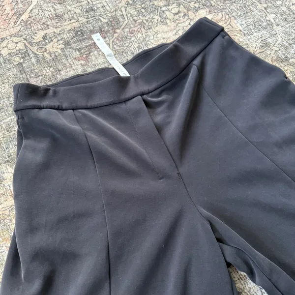 Lululemon Softstreme High-Rise Culotte black size 10 W6BPUS‎ - Image 3