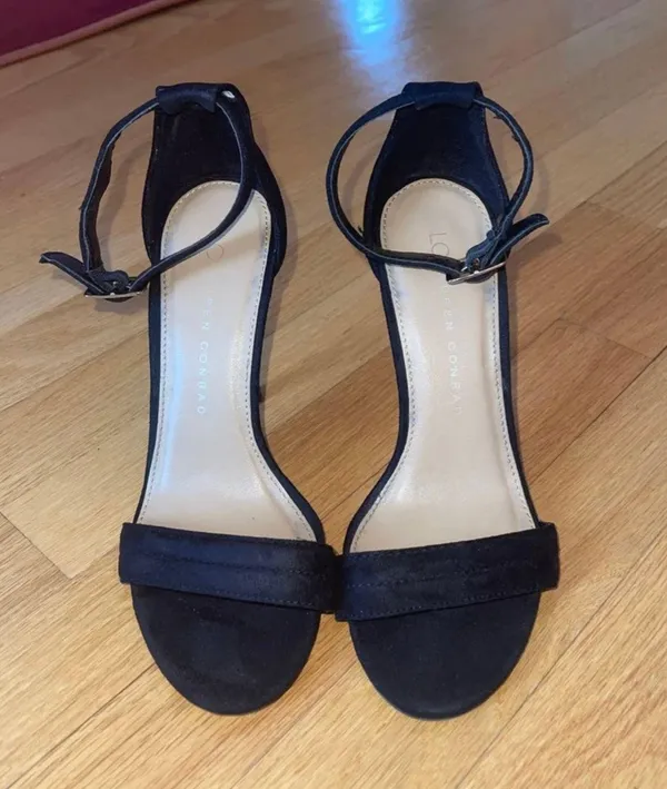 Lauren Conrad Black Heels - Image 2