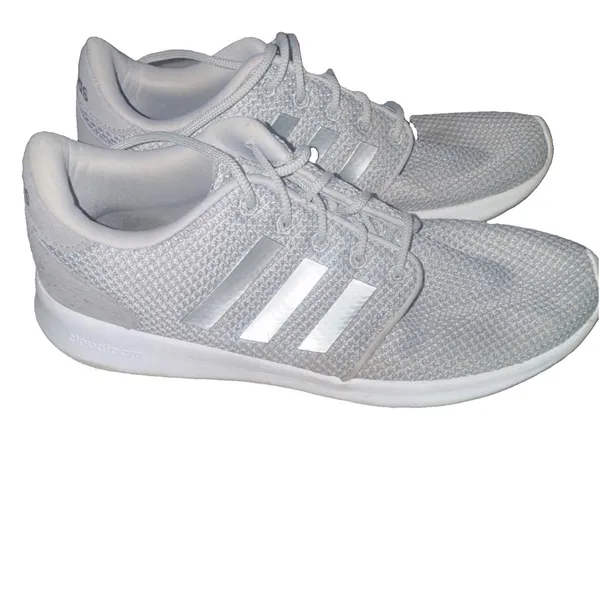 adidas Cloudfoam QT Racer Women’s Low Top Mesh Lace-Up Sneakers Gray/White - Image 3