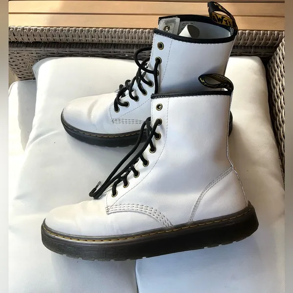 Dr. Martens leather boots UNISEX 🌟🌟 - Image 8