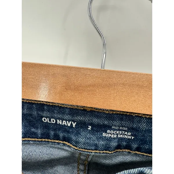 Old Navy Rockstar Super Skinny Distressed Medium Wash Jeans Womens‎ 2 Mid Rise - Image 6