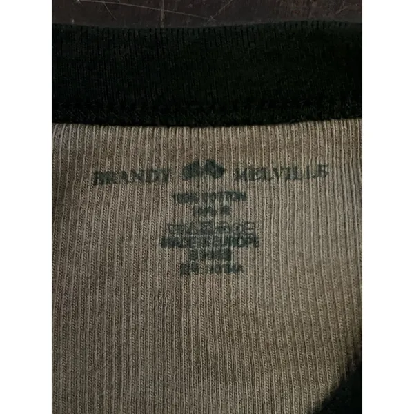 Brandy Melville Shirt Womens One Size Black Colorblock Raglan Cropped Tee Top - Image 5