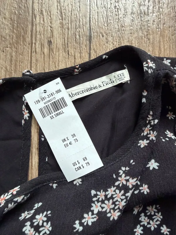 Abercrombie & Fitch Dress - Image 2