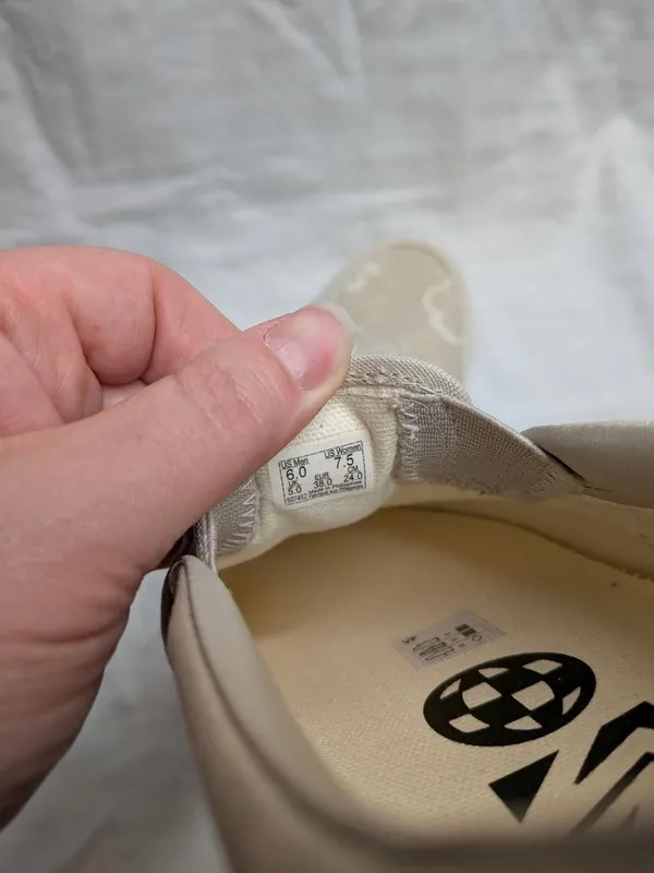 Vans Womens Tan White Slip-On Floral Print Shoes Size 7.5 US - Image 5