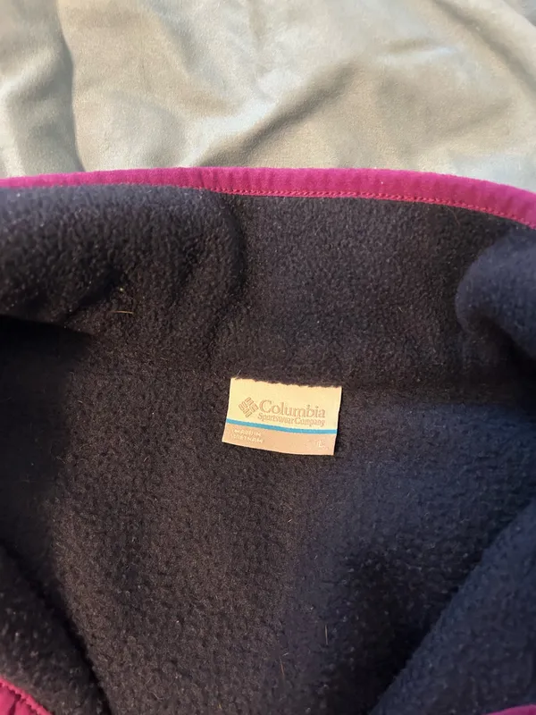 Columbia Pullover - Image 5