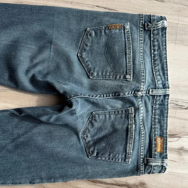 Paige Laurel Canyon Distressed Women's Jeans size 27 / 28 stretch - Image 3